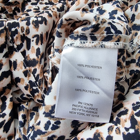 Jones New York Signature Flowy Blouse - Picture 6 of 9